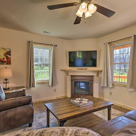 Cozy Smoky Mountain Cabin By Tuckasegee River! Bryson City Bagian luar foto