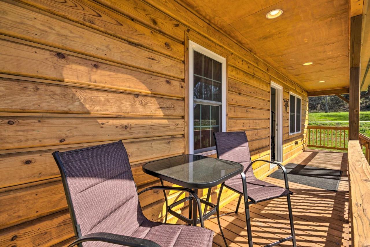 Cozy Smoky Mountain Cabin By Tuckasegee River! Bryson City Bagian luar foto