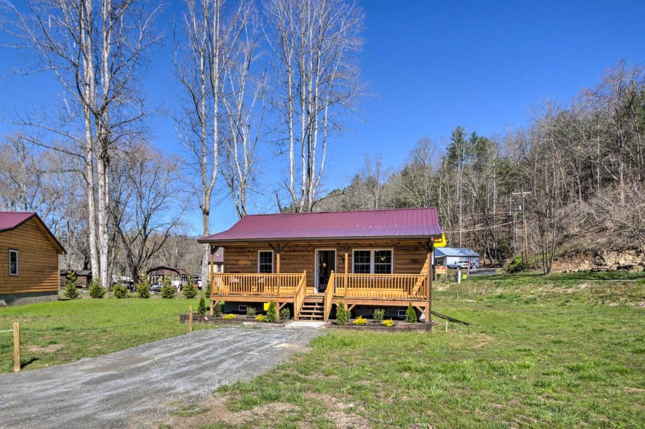 Cozy Smoky Mountain Cabin By Tuckasegee River! Bryson City Bagian luar foto